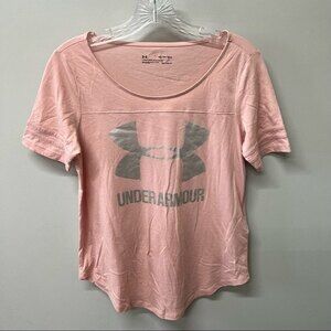 Under Armour women's xs heat gear loose fit t shirt dusty pink with silver logo